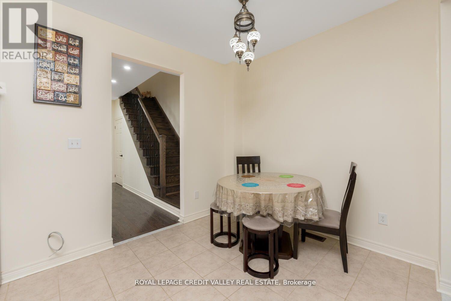 Photo 24 of 480 Downes Jackson Heights, Milton ON