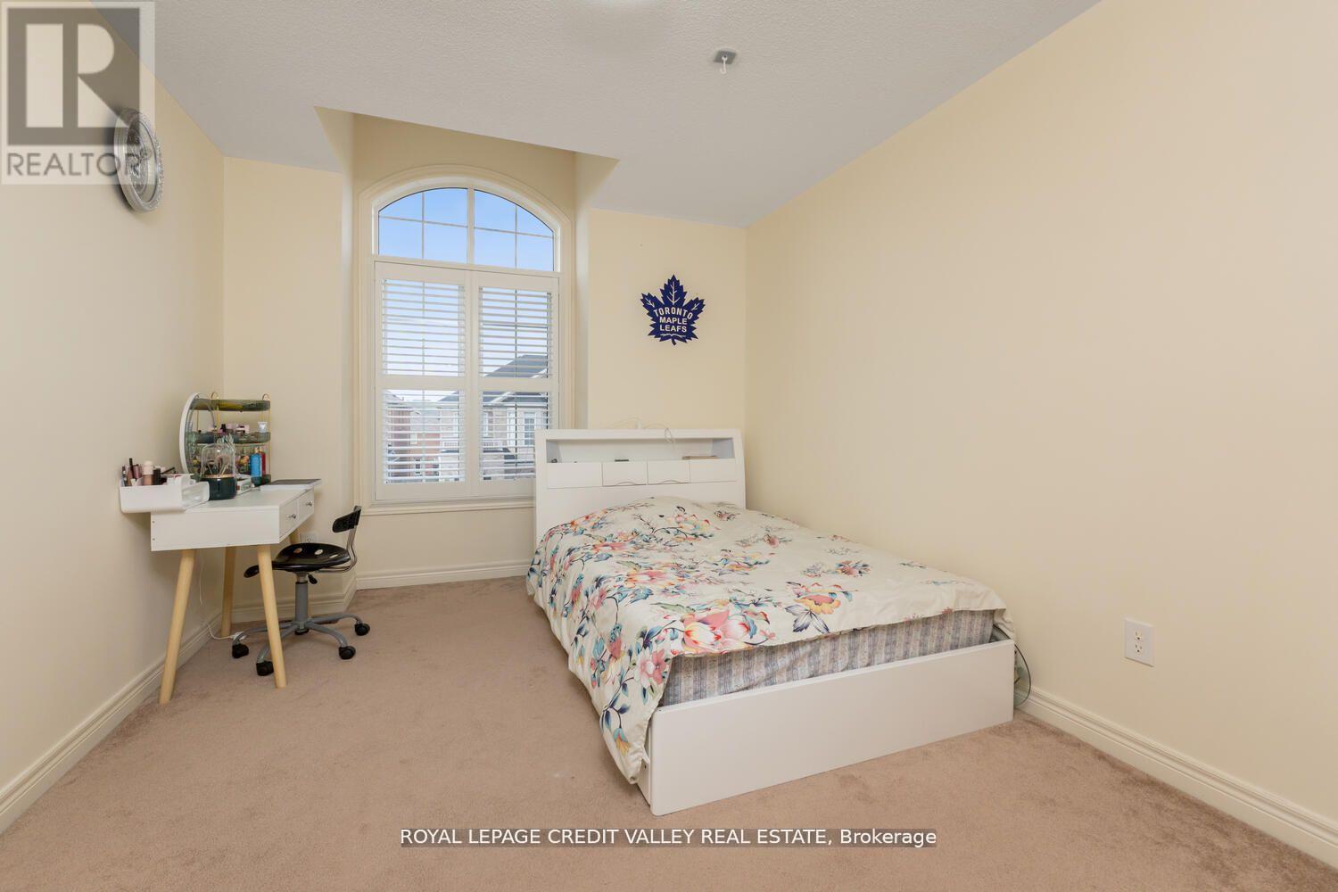 Photo 35 of 480 Downes Jackson Heights, Milton ON