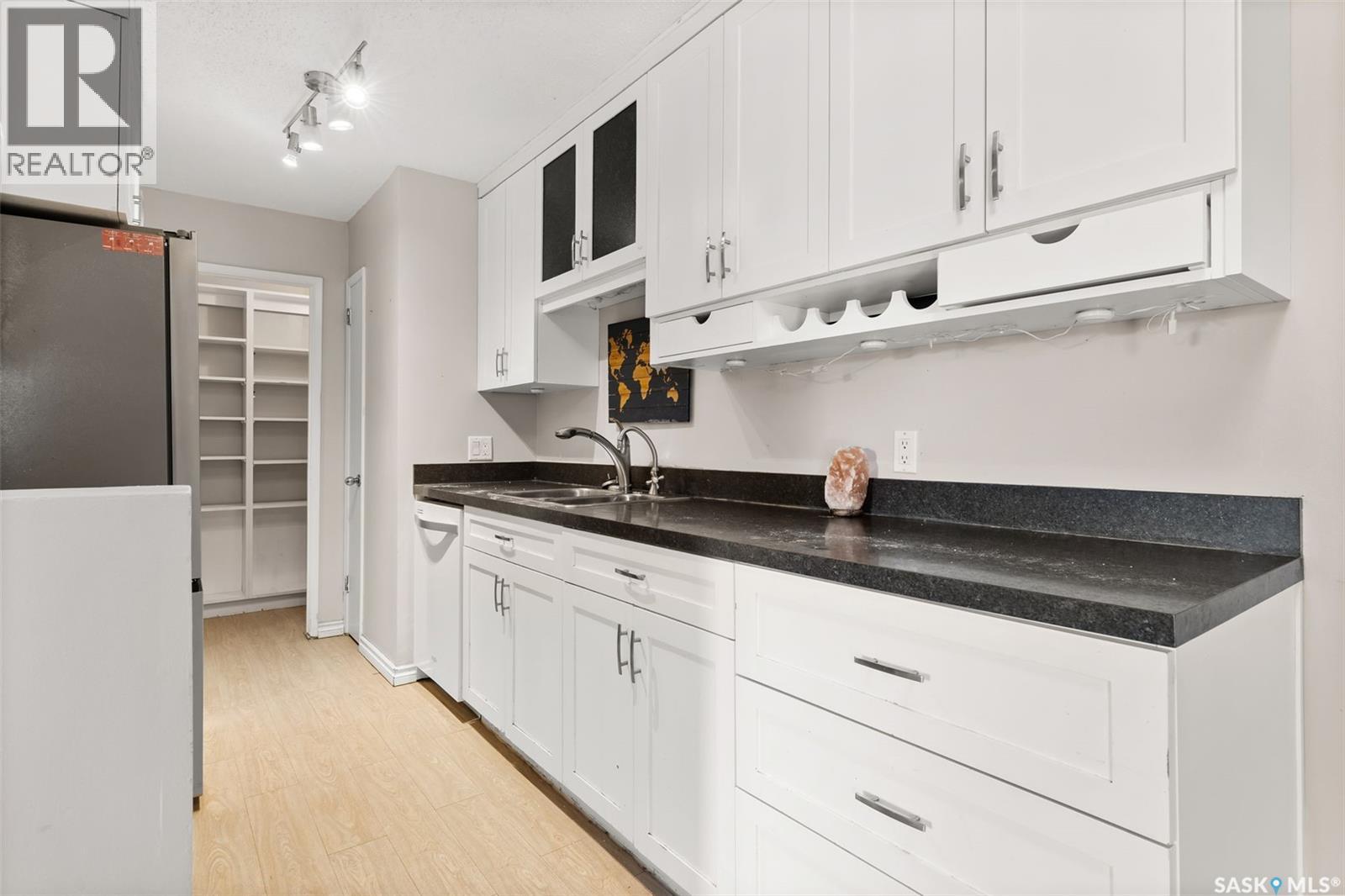 Photo 6 of B 4204 Castle Road, Regina SK