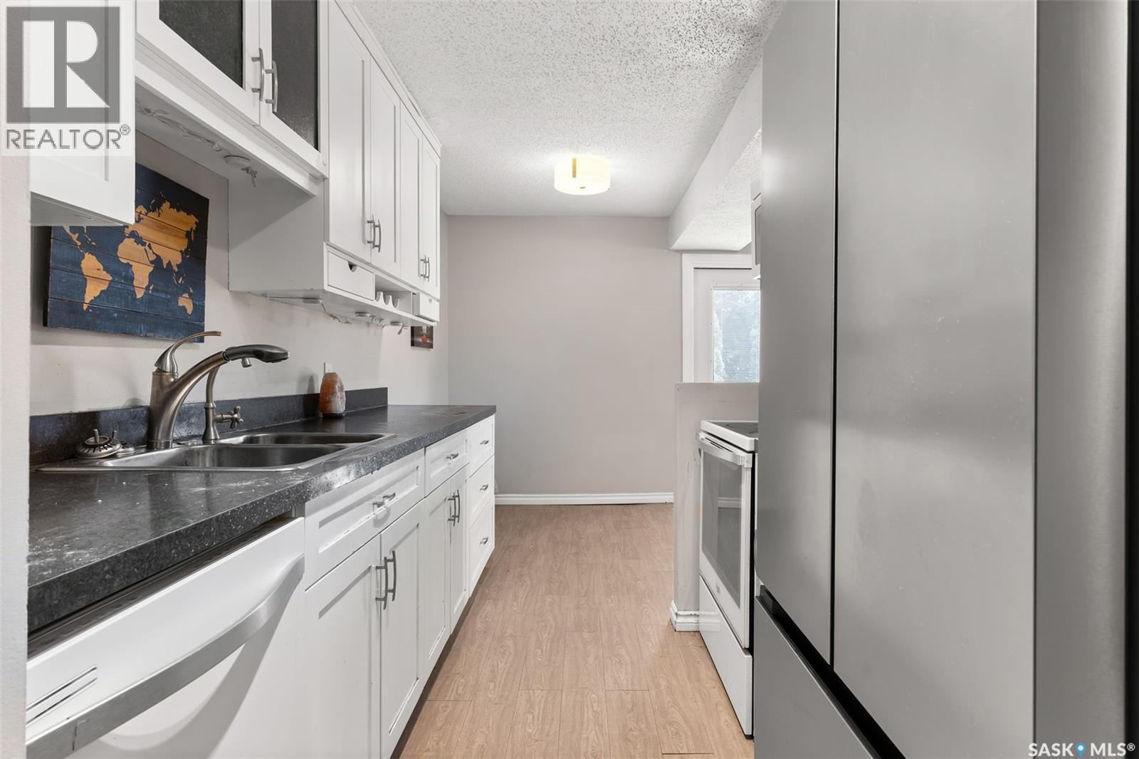 Photo 8 of B 4204 Castle Road, Regina SK