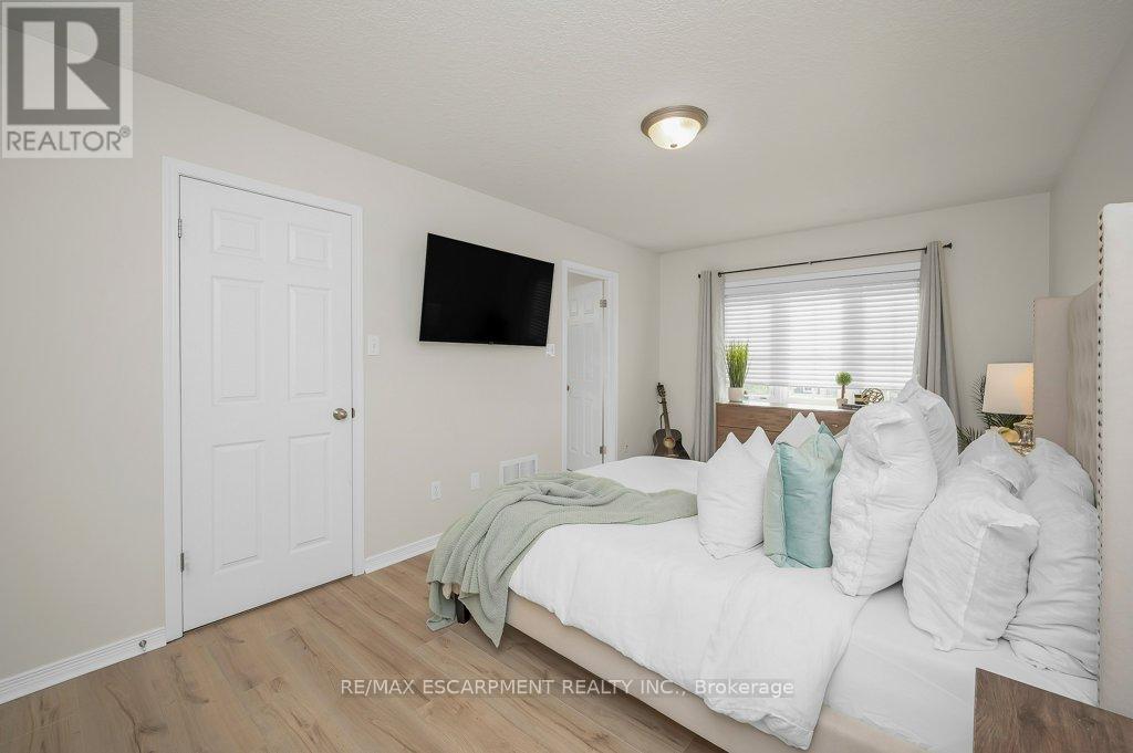 Photo 34 of 14 355 Fisher Mills Road, Cambridge ON