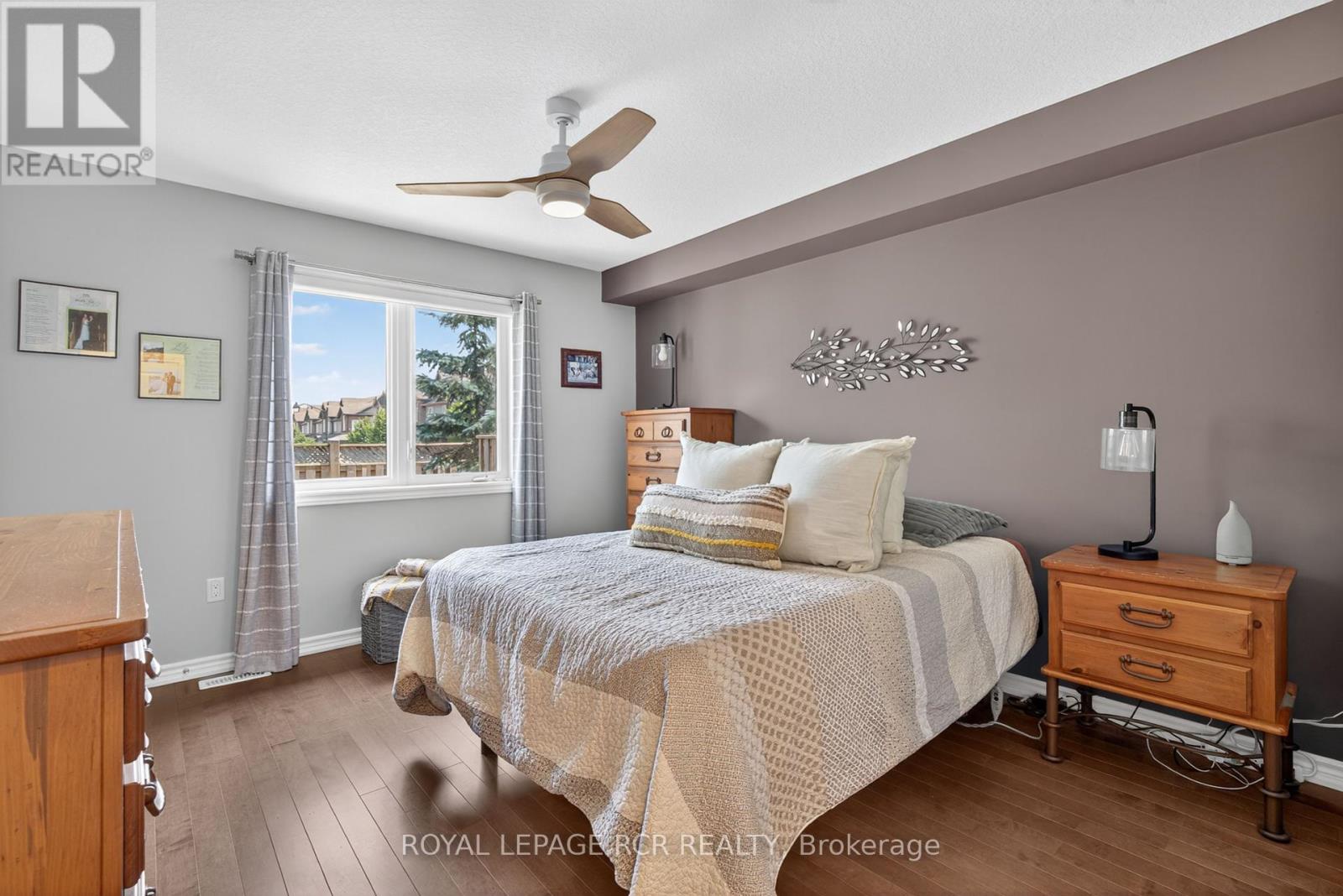 Photo 16 of 24 Westminster Crescent, Centre Wellington ON