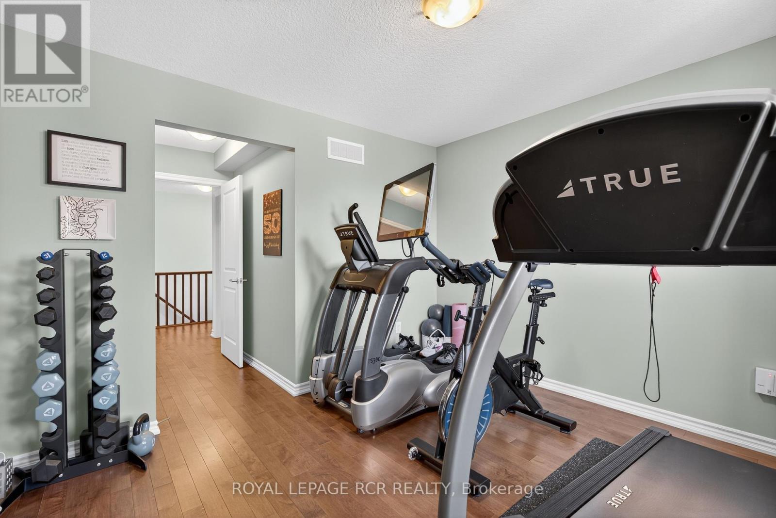 Photo 23 of 24 Westminster Crescent, Centre Wellington ON