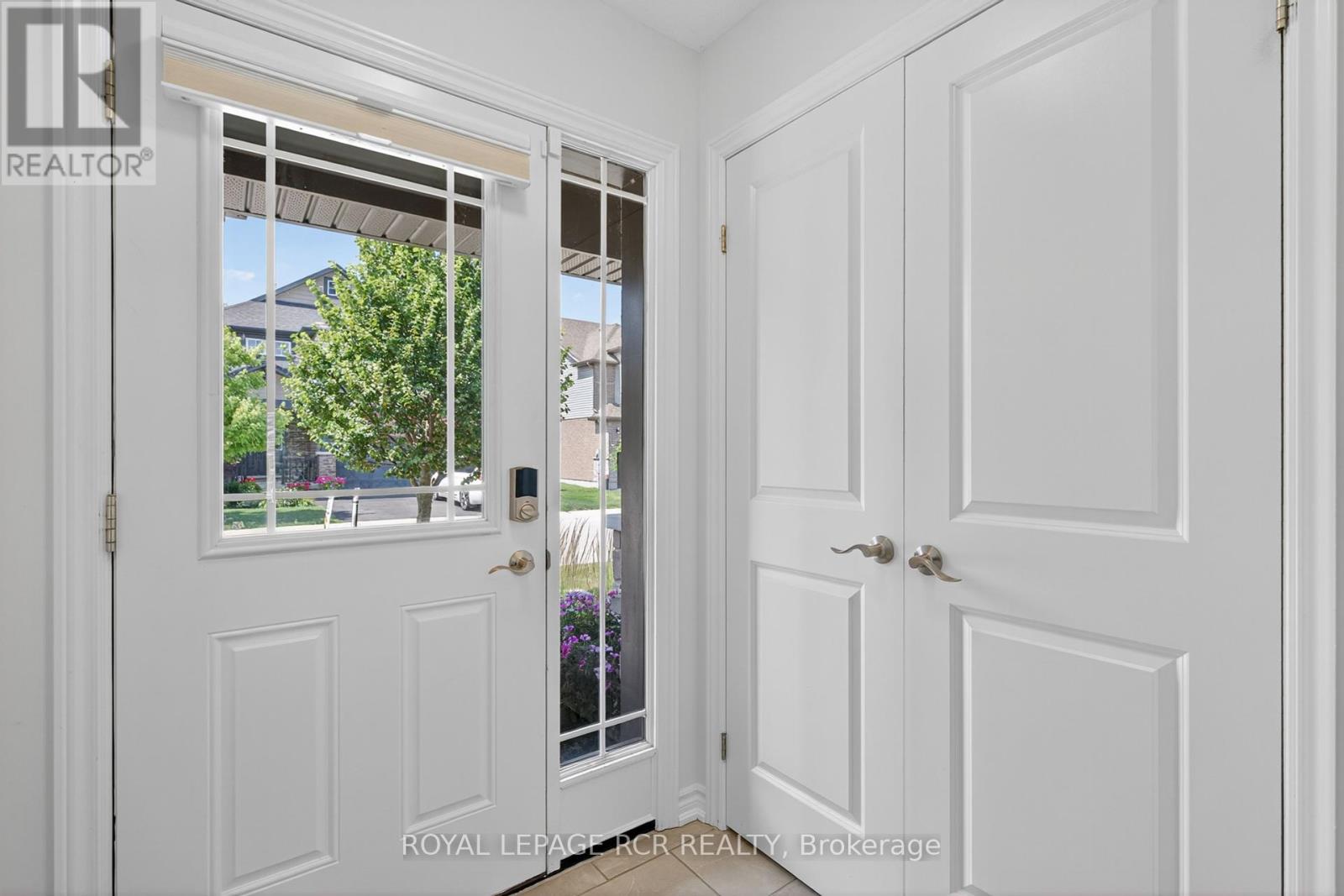 Photo 3 of 24 Westminster Crescent, Centre Wellington ON