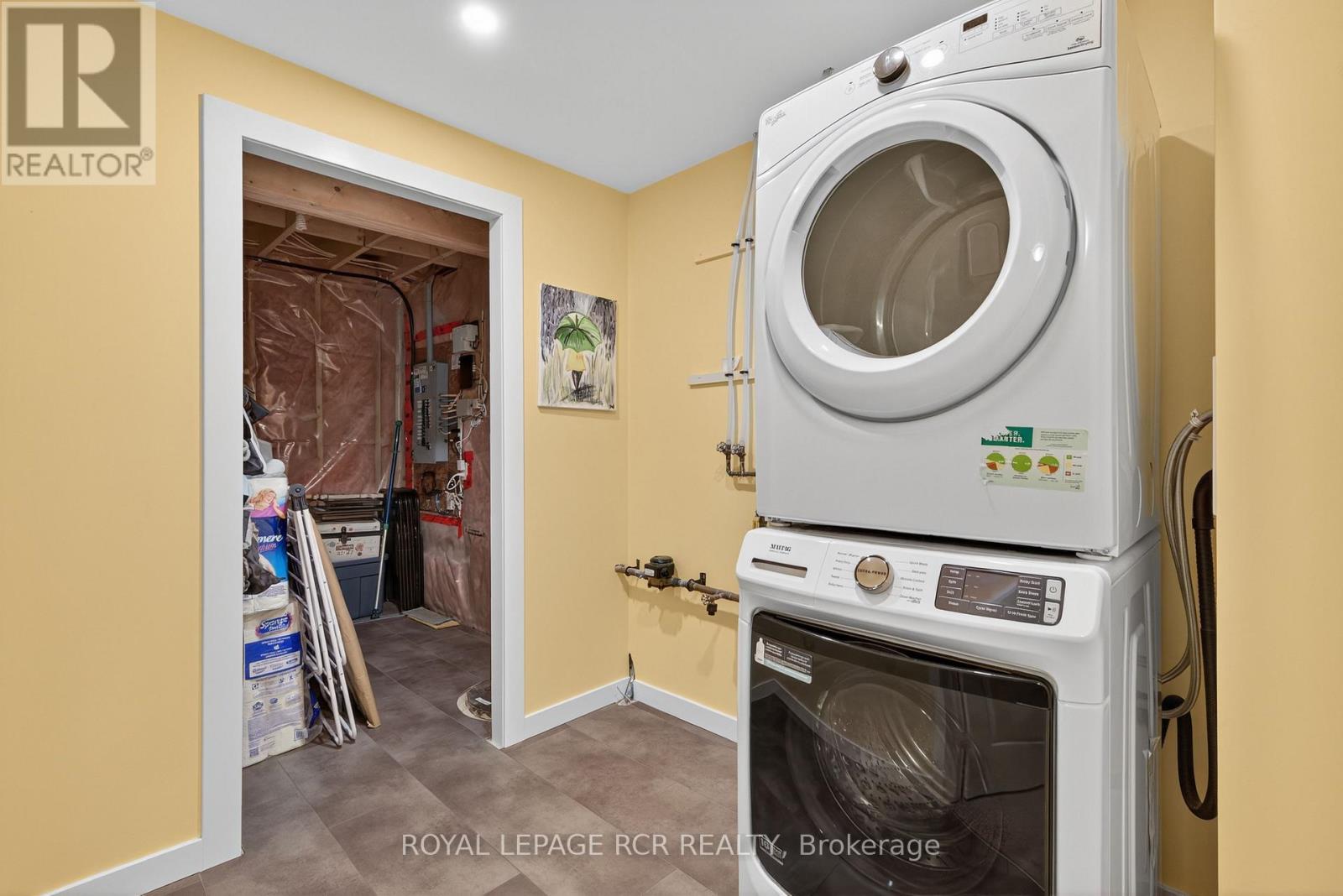 Photo 30 of 24 Westminster Crescent, Centre Wellington ON