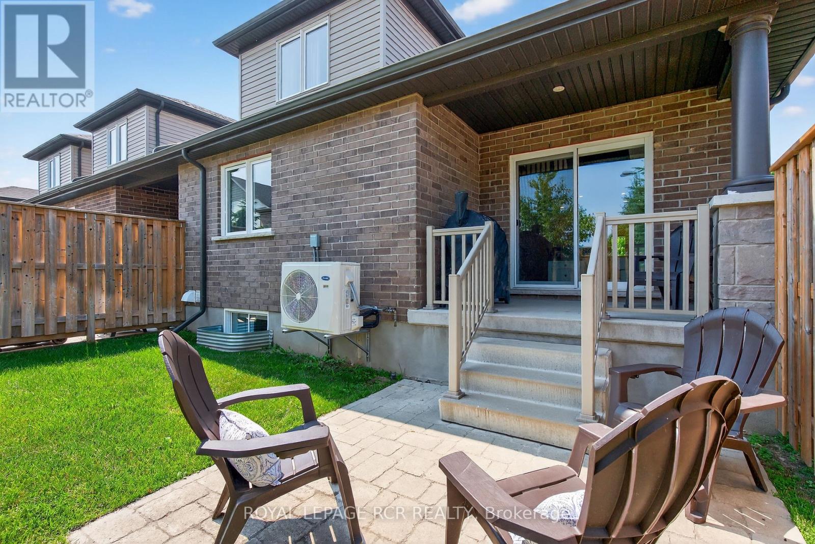 Photo 36 of 24 Westminster Crescent, Centre Wellington ON