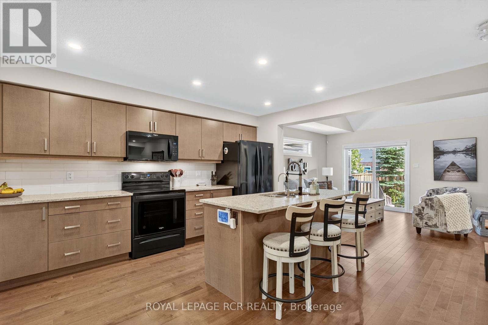 Photo 9 of 24 Westminster Crescent, Centre Wellington ON