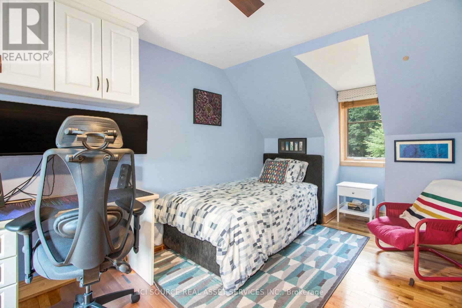 Photo 17 of 53 Birch Avenue, Ottawa ON