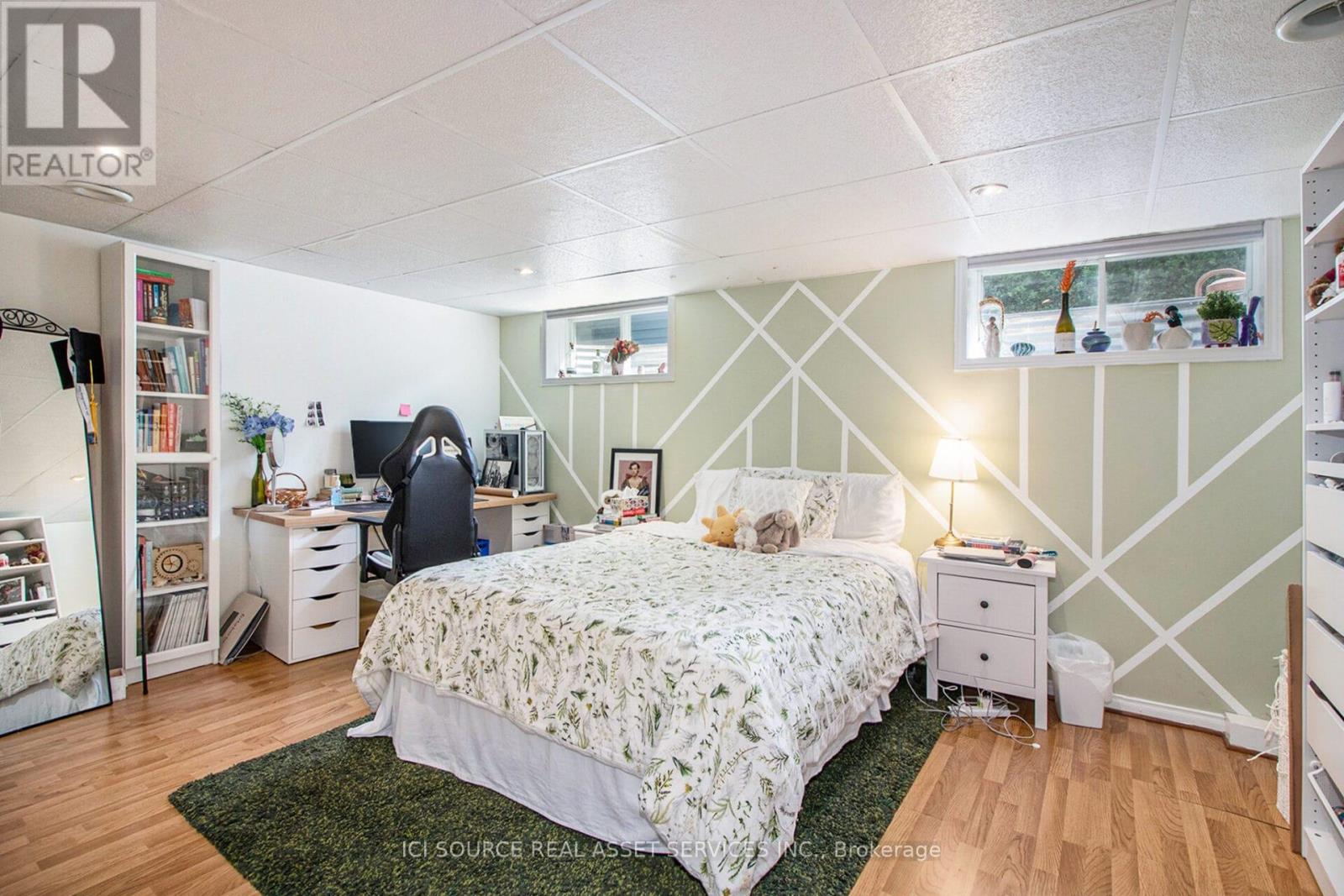 Photo 20 of 53 Birch Avenue, Ottawa ON