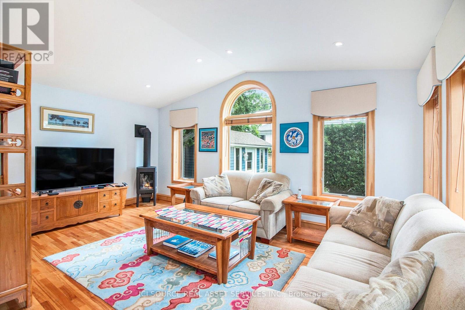 Photo 22 of 53 Birch Avenue, Ottawa ON