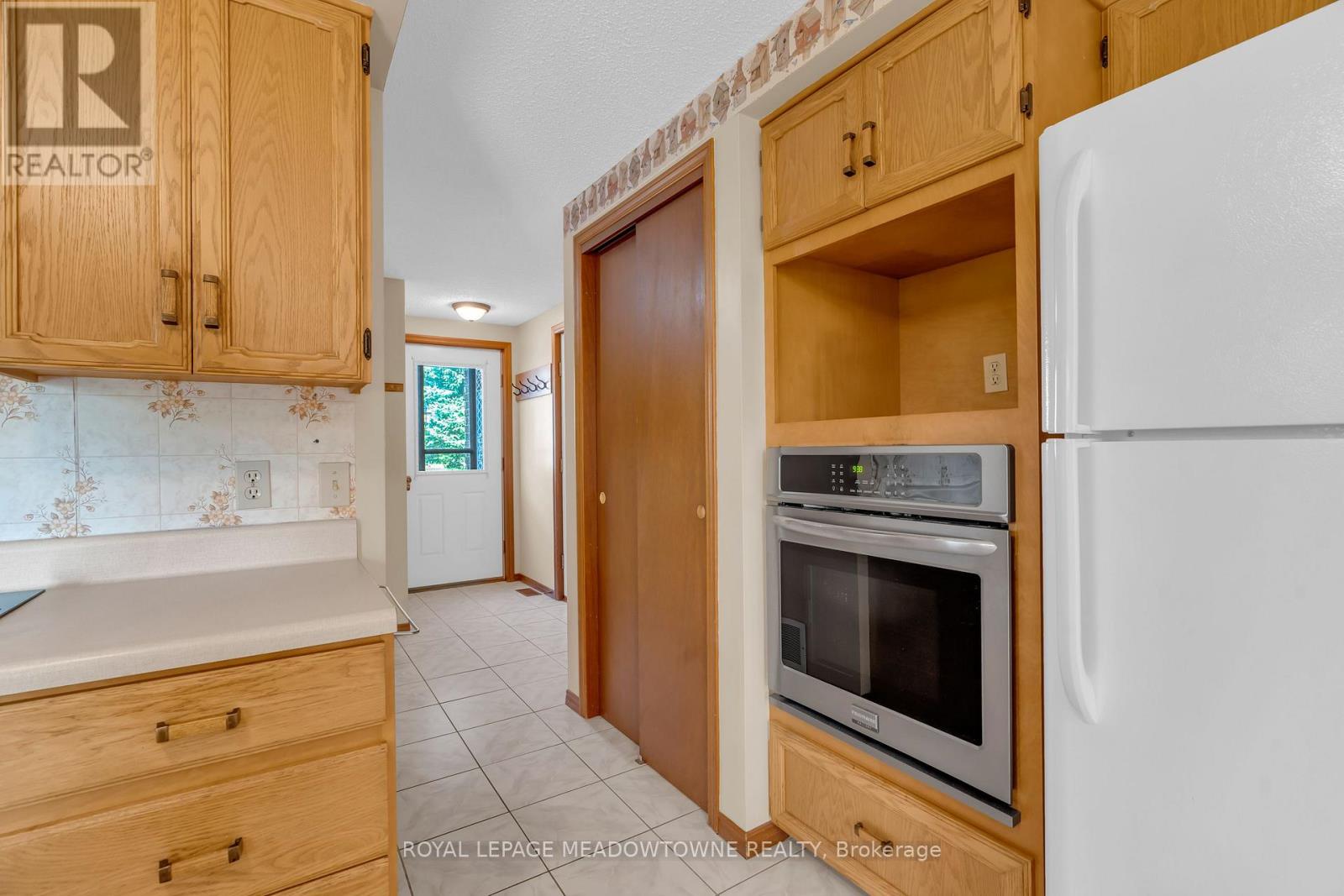 Photo 35 of 6737 4th Line, Wellington North ON