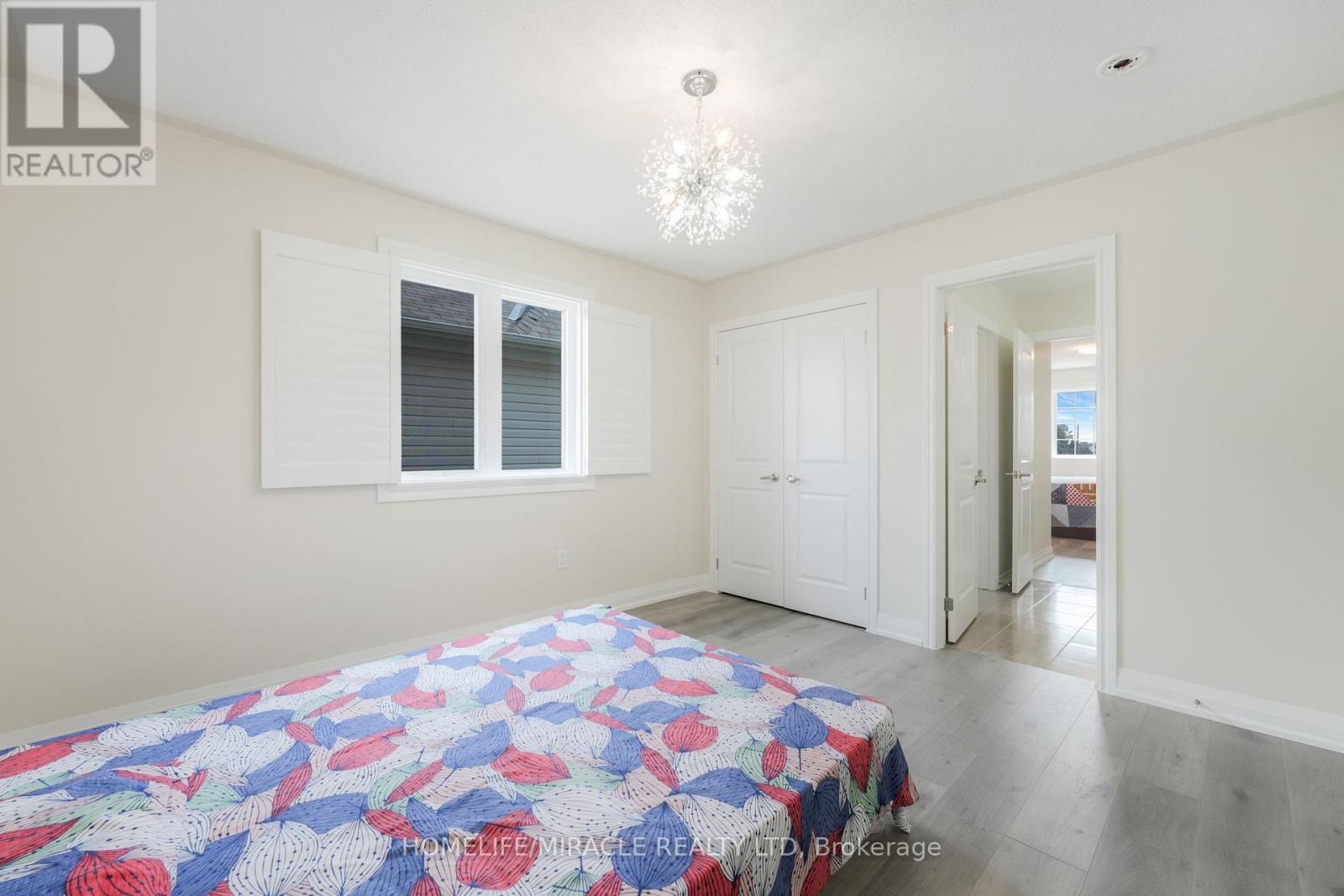 Photo 29 of 92 Todd Crescent, Southgate ON