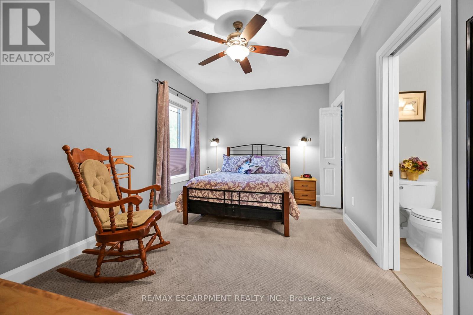 Photo 3 of 156 St Michaels Street, Norfolk ON
