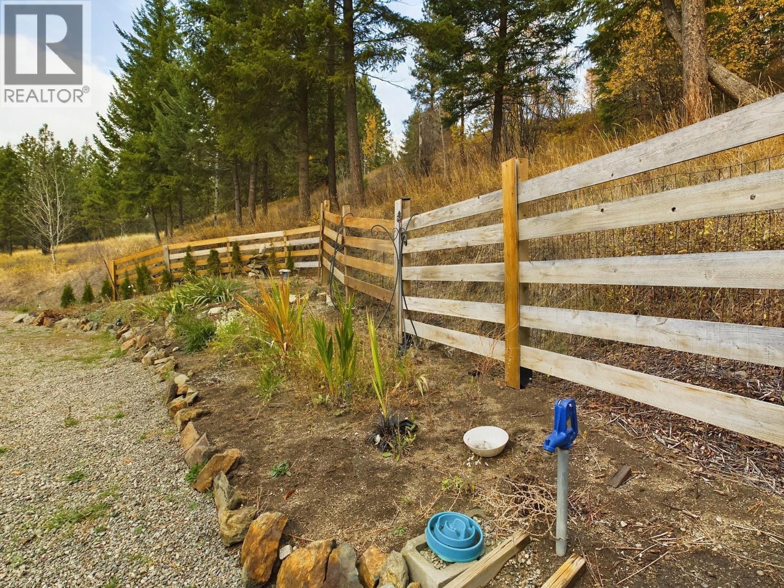 1020 BULLMOOSE Way, Osoyoos