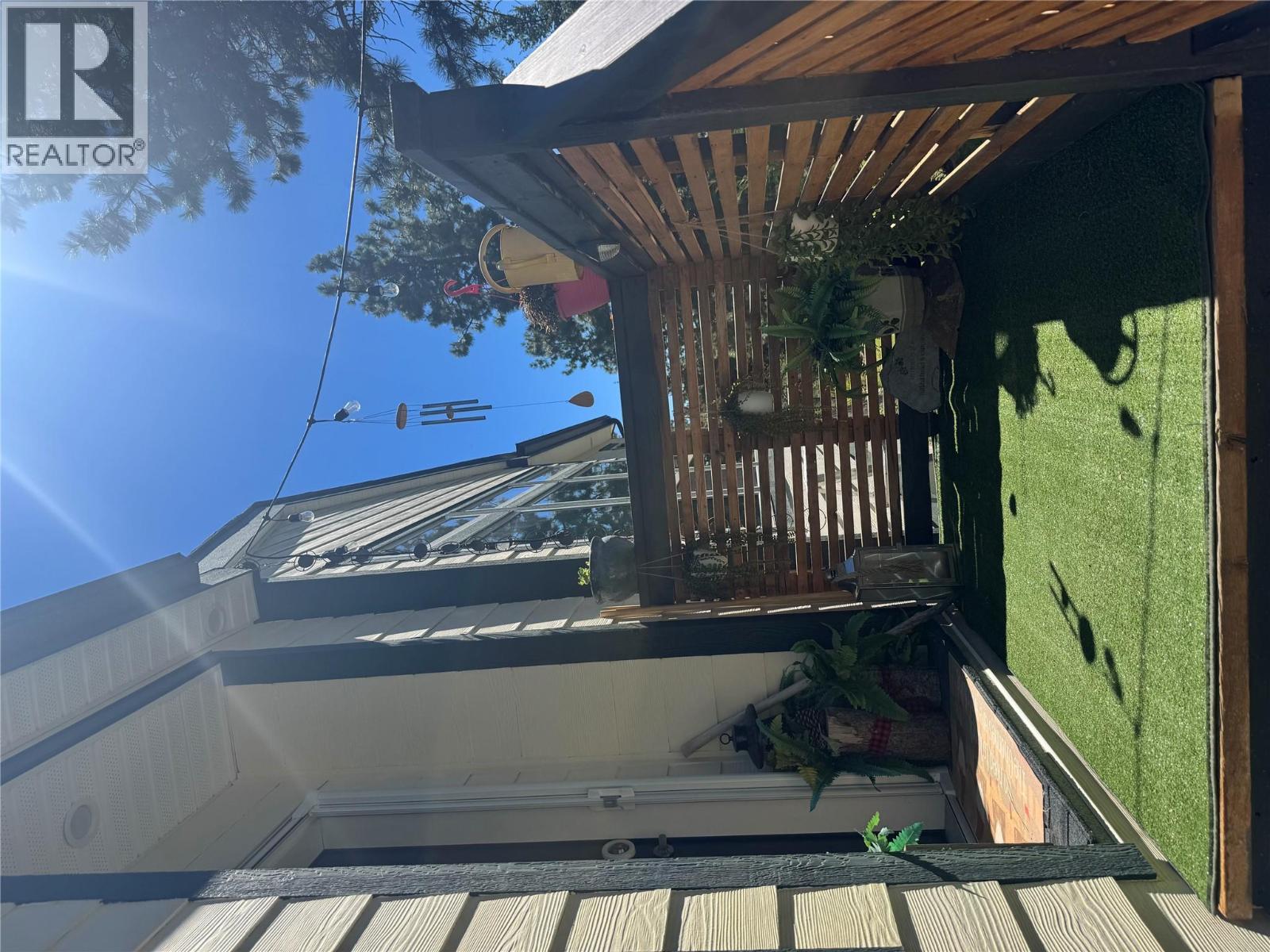 1020 BULLMOOSE Way, Osoyoos