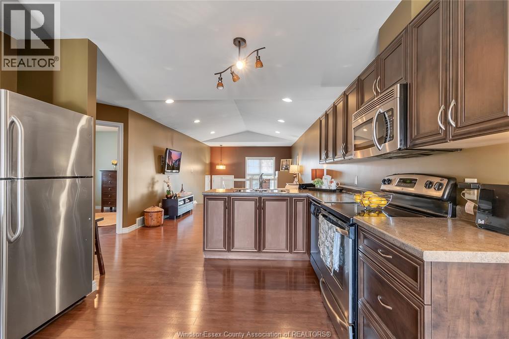 Photo 13 of 3138 Seville Avenue, Windsor ON