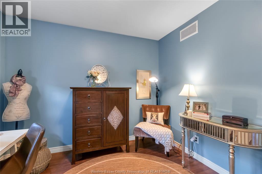 Photo 18 of 3138 Seville Avenue, Windsor ON