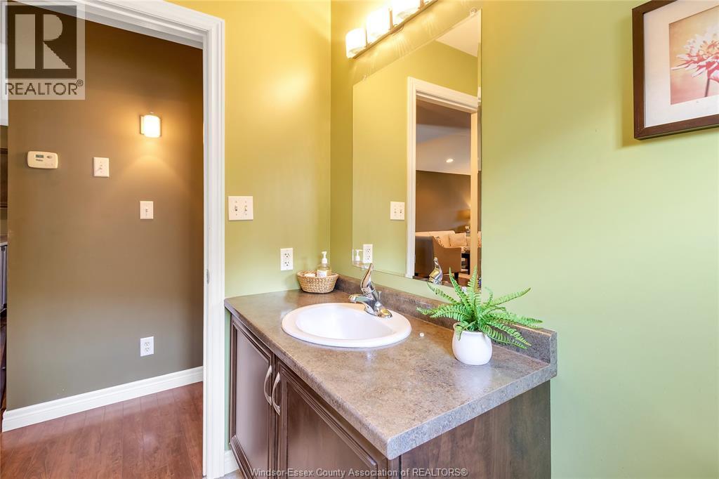 Photo 23 of 3138 Seville Avenue, Windsor ON