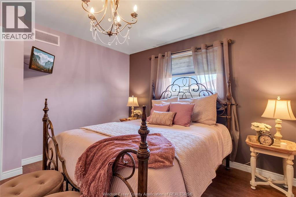 Photo 26 of 3138 Seville Avenue, Windsor ON