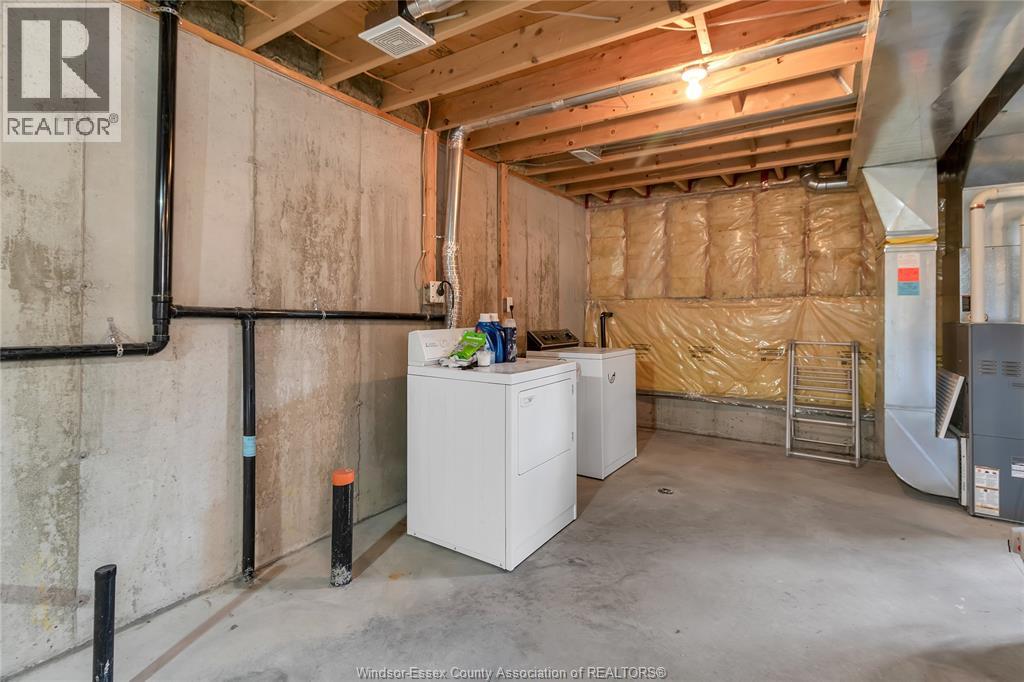 Photo 32 of 3138 Seville Avenue, Windsor ON