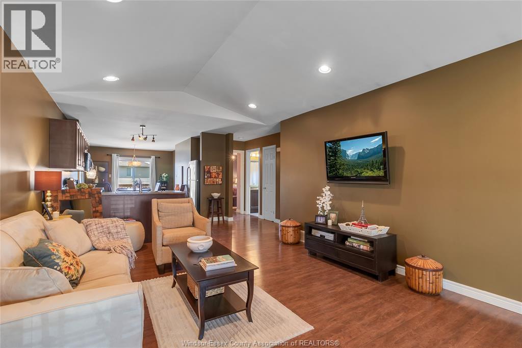 Photo 9 of 3138 Seville Avenue, Windsor ON