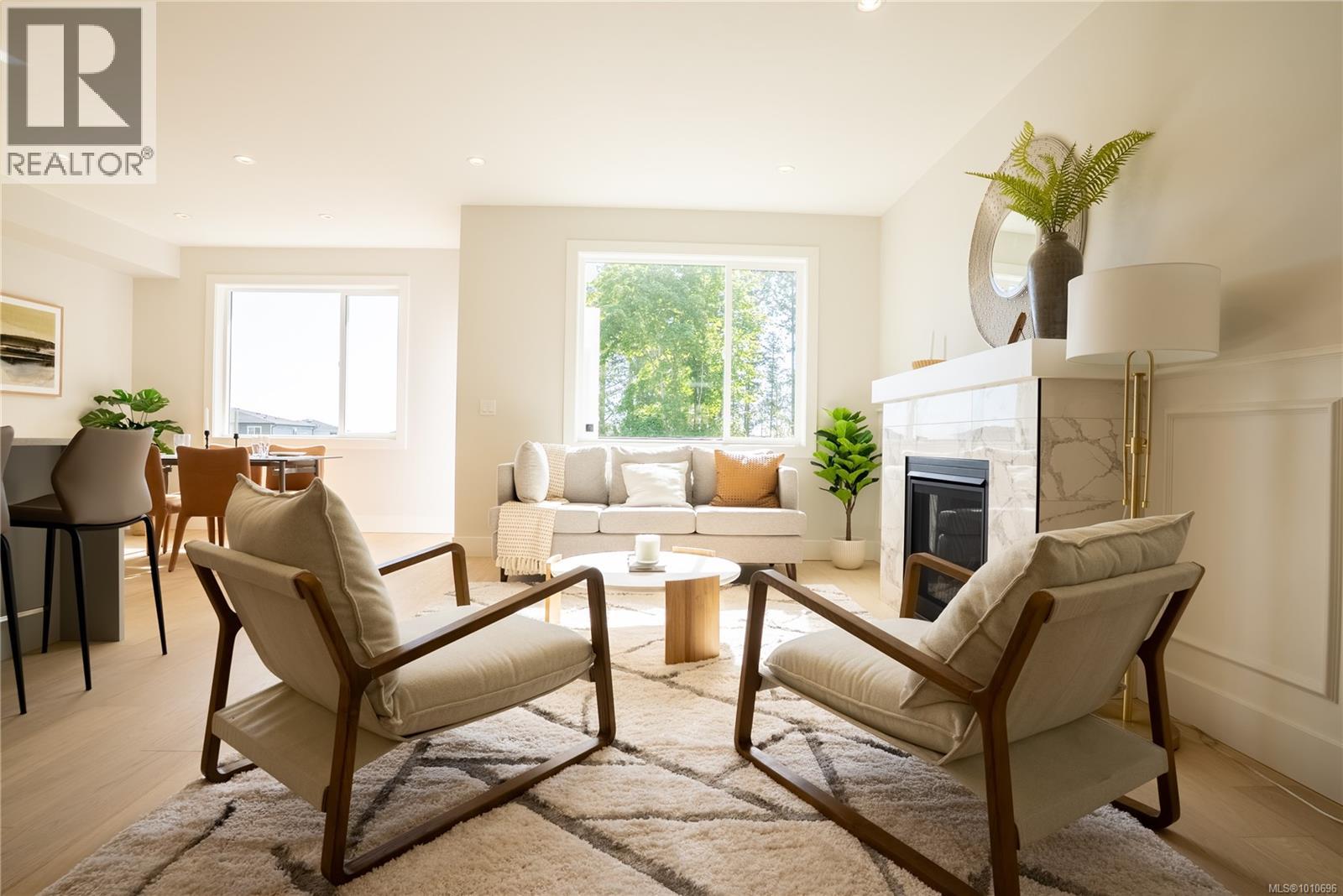 Photo 3 of 1536 Marble Pl, Langford BC