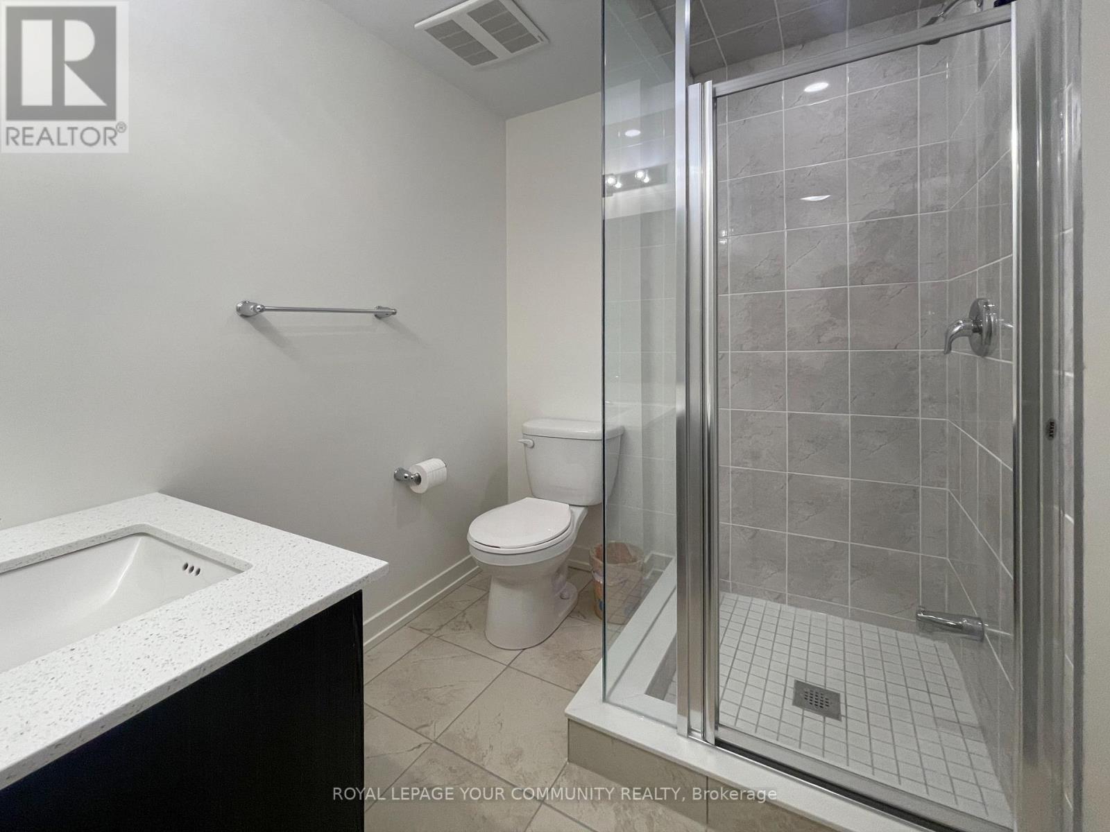 Photo 13 of 2302 58 Elizabeth Street, Richmond Hill ON
