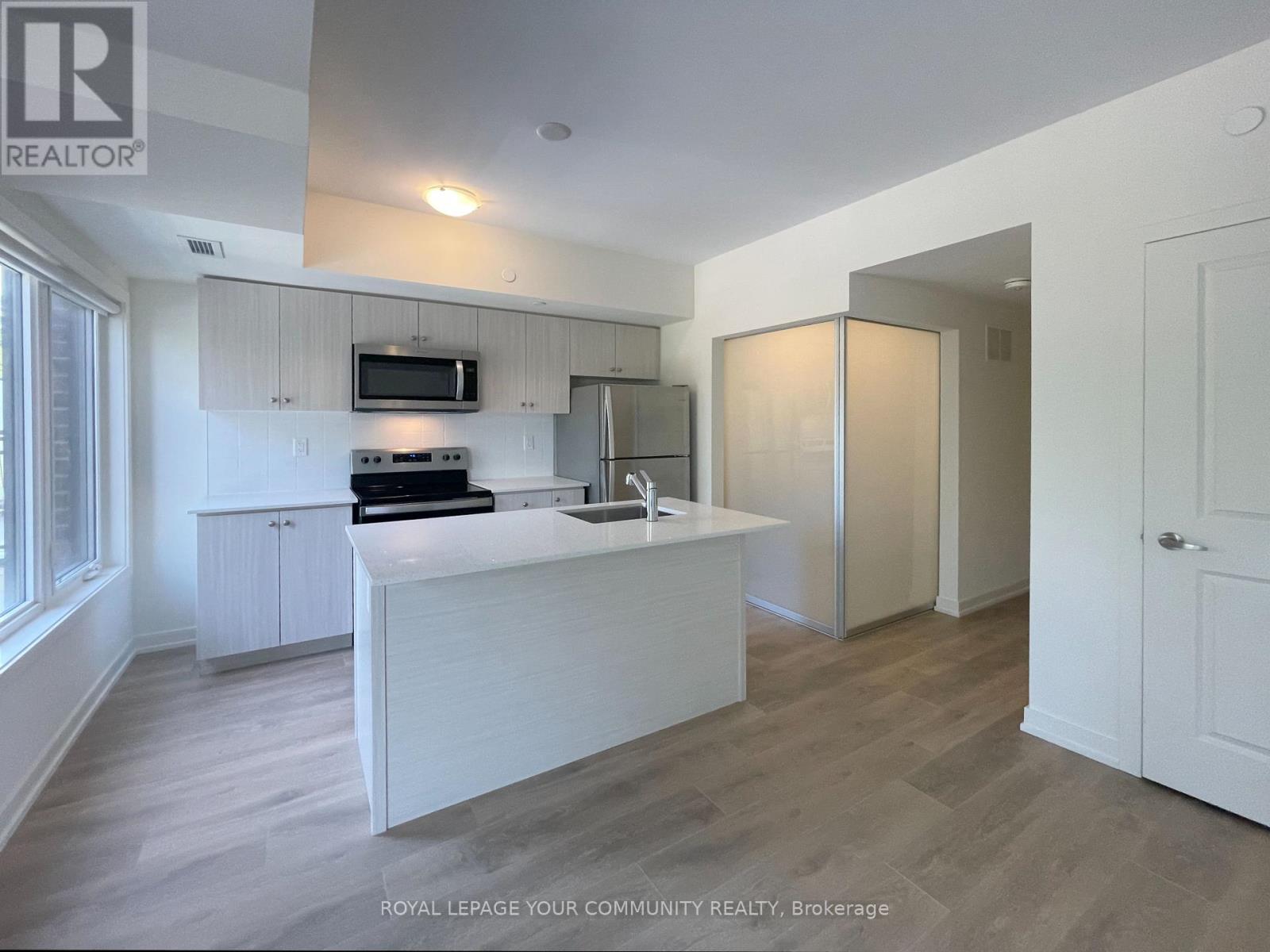 Photo 35 of 2302 58 Elizabeth Street, Richmond Hill ON