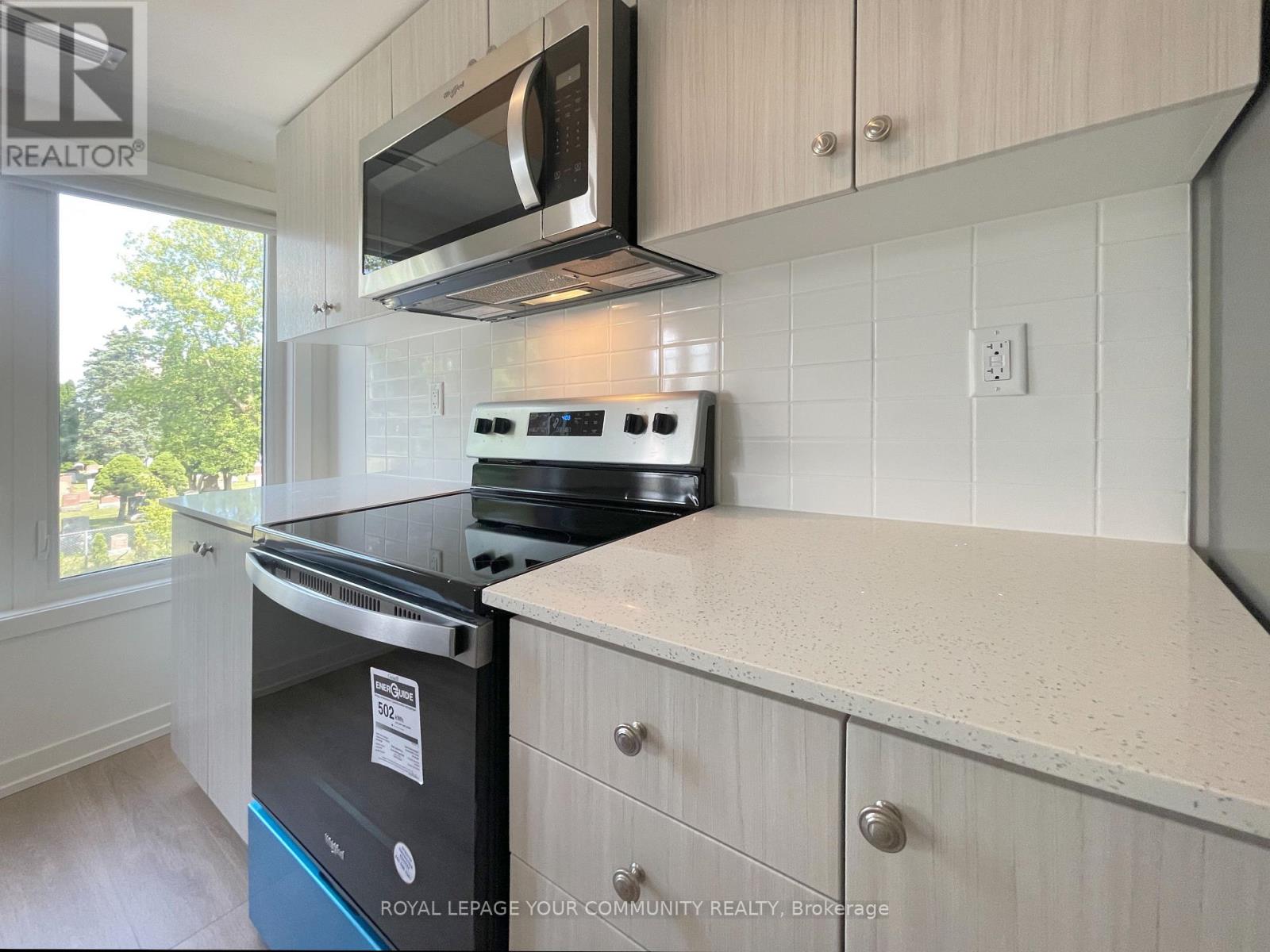 Photo 28 of 2302 58 Elizabeth Street, Richmond Hill ON