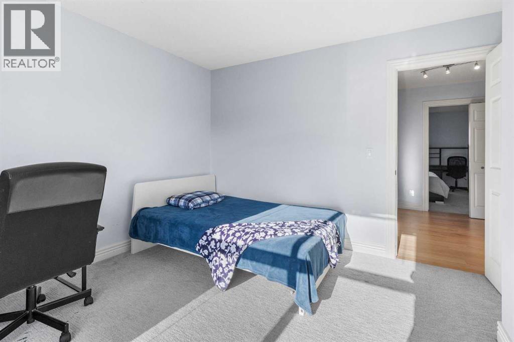 Single Family House for Sale in  Bridlewood View SW Bridlewood Calgary 