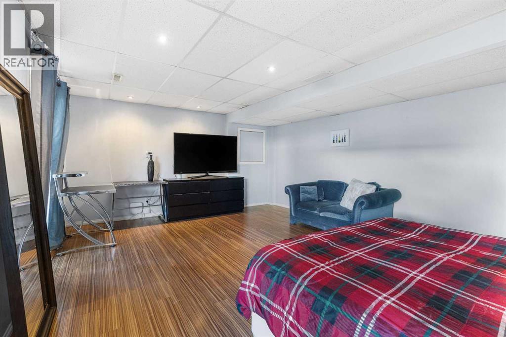 Single Family House for Sale in  Bridlewood View SW Bridlewood Calgary 