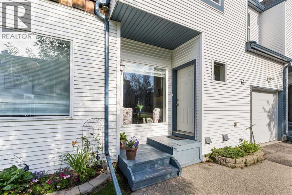 Single Family House for Sale in  Bridlewood View SW Bridlewood Calgary 