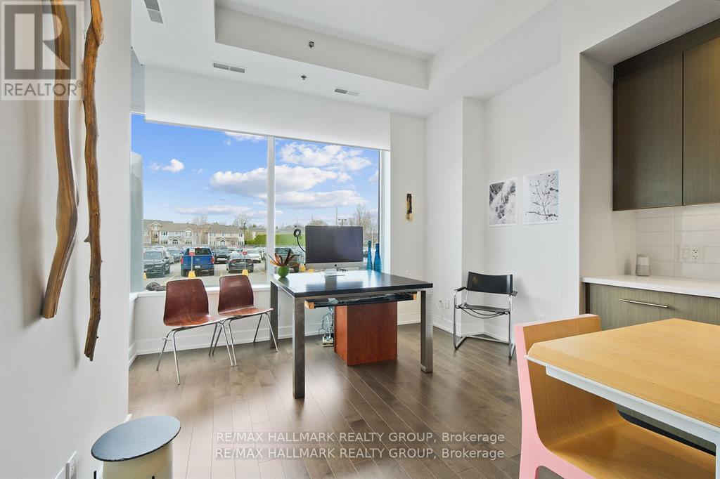 Photo 13 of 103 360 Patricia Avenue, Ottawa ON
