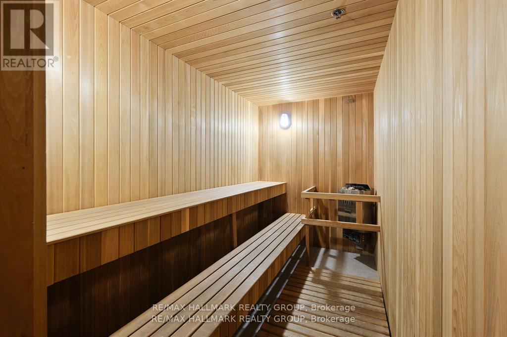 Photo 19 of 103 360 Patricia Avenue, Ottawa ON