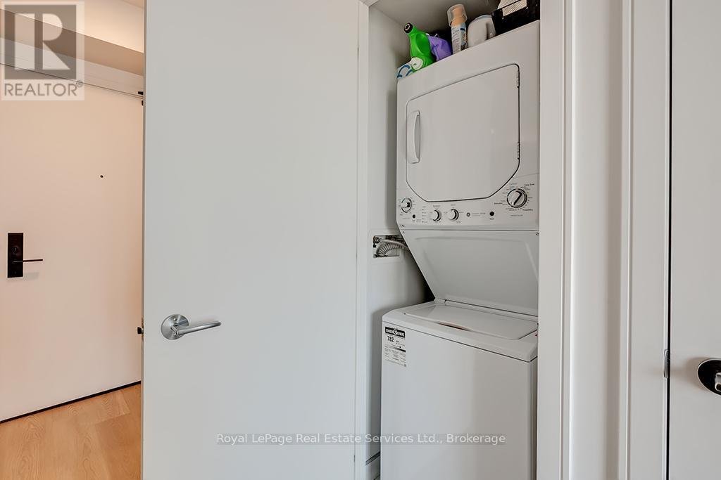 Photo 1 of 912 1 Jarvis Street, Hamilton ON