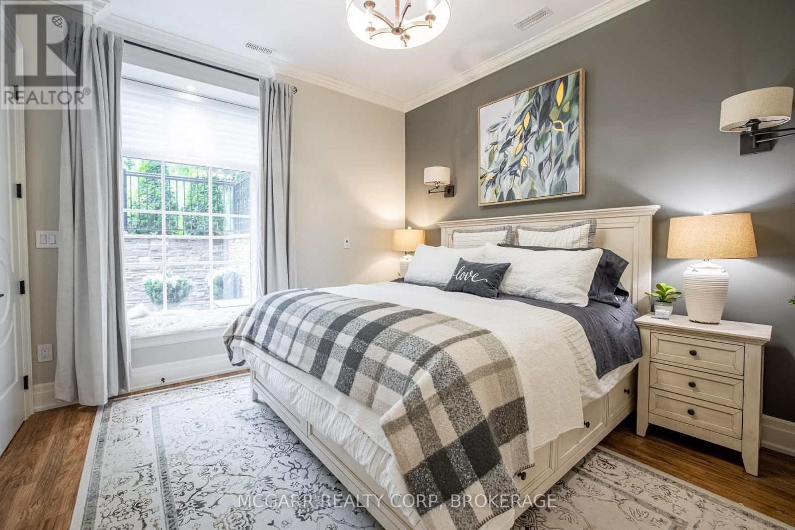 Photo 5 of 26 Delater Street, Niagaraonthelake ON