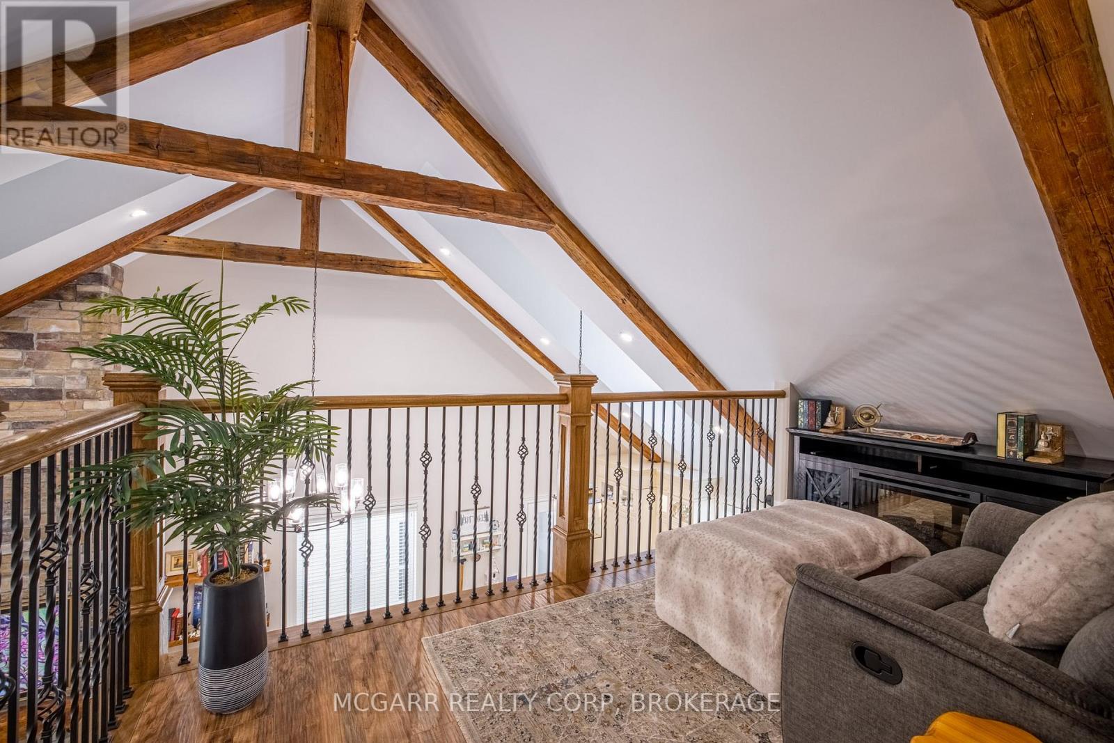 Photo 12 of 26 Delater Street, Niagaraonthelake ON