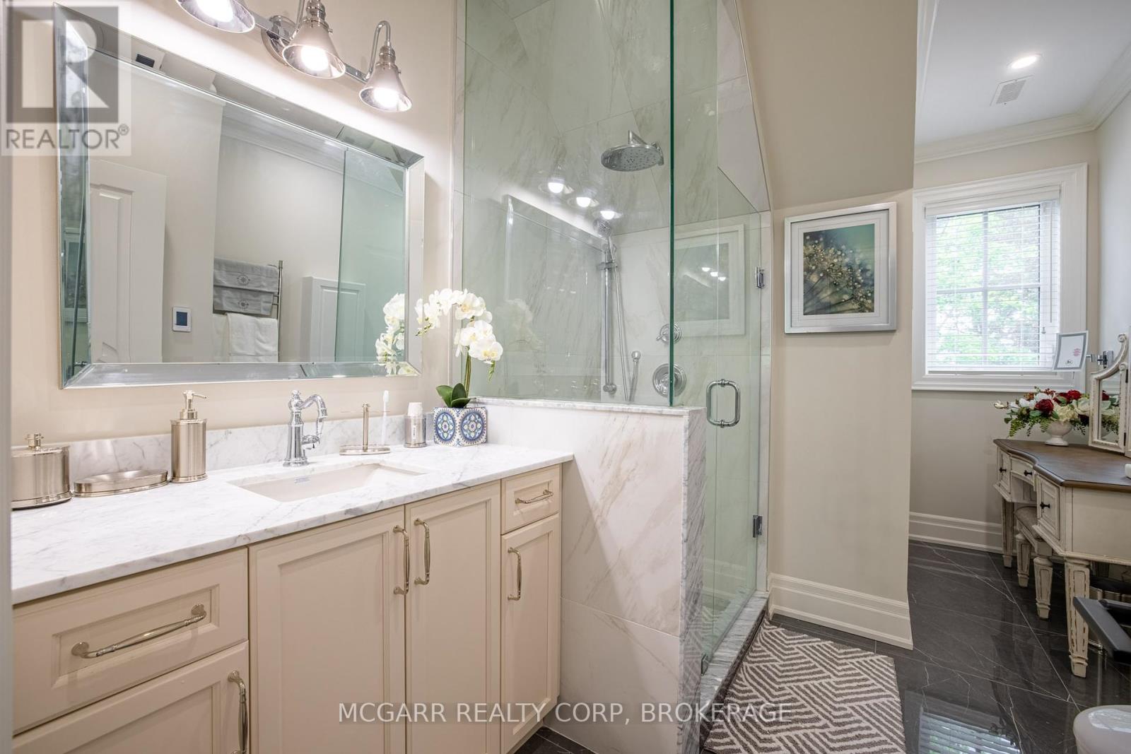 Photo 27 of 26 Delater Street, Niagaraonthelake ON