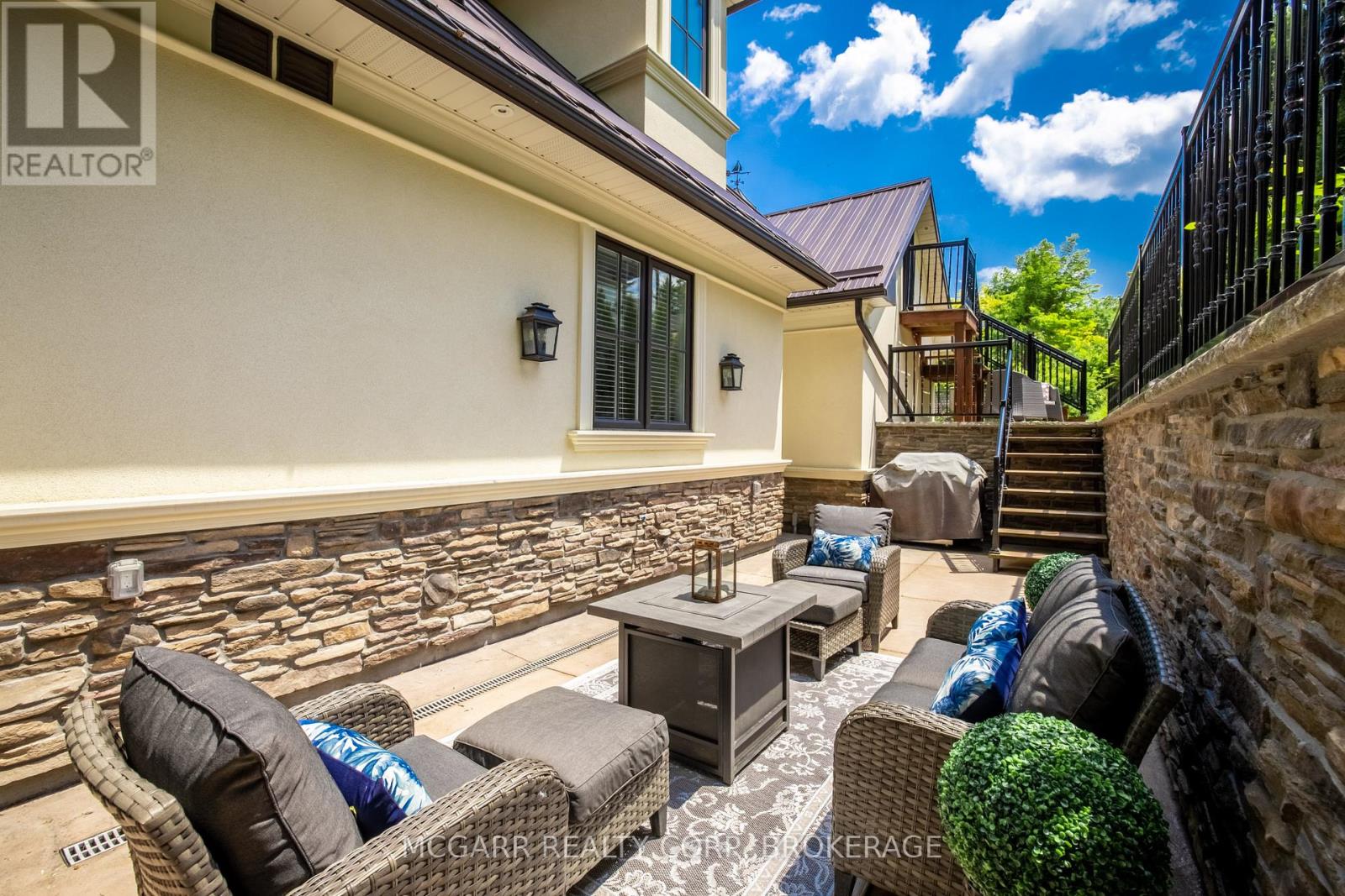 Photo 39 of 26 Delater Street, Niagaraonthelake ON