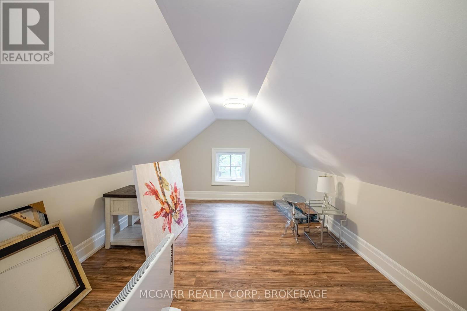 Photo 31 of 26 Delater Street, Niagaraonthelake ON