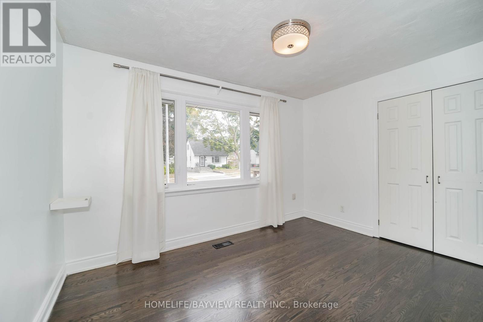 Photo 29 of 163 Gunn Street, Barrie ON