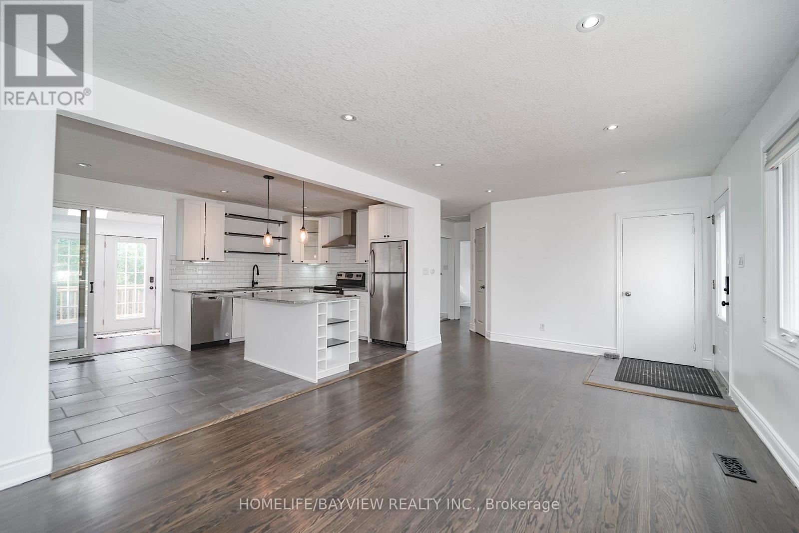 Photo 3 of 163 Gunn Street, Barrie ON