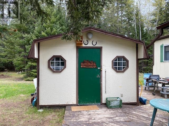Photo 9 of 24 Chickadee Ln, Kakabeka Falls ON
