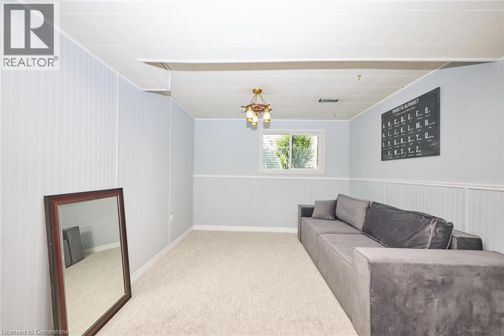 Photo 31 of 1 Samuel Court, St Catharines ON