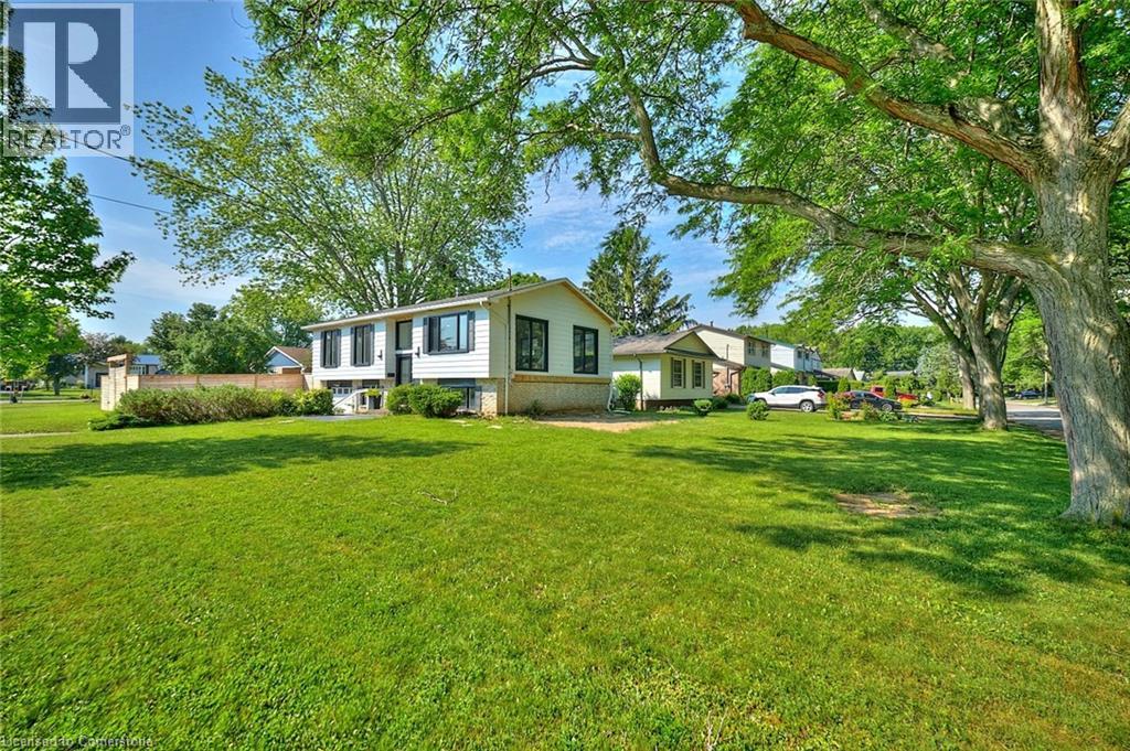 Photo 10 of 1 Samuel Court, St Catharines ON