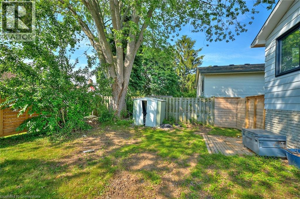 Photo 11 of 1 Samuel Court, St Catharines ON