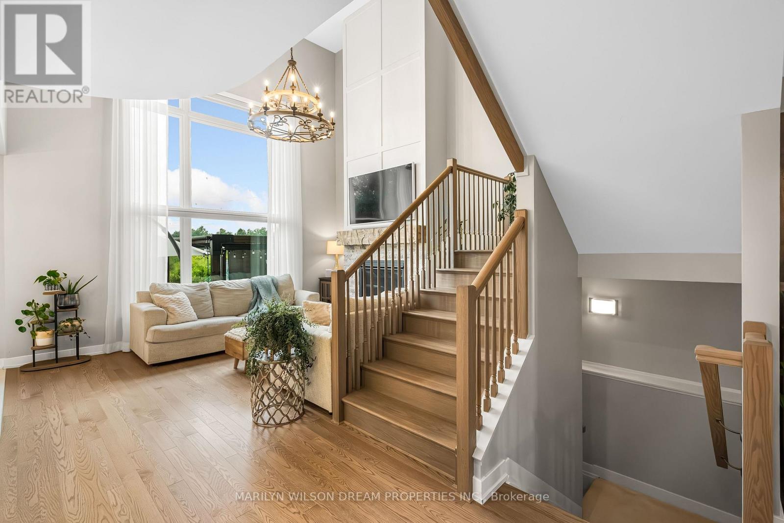 Photo 23 of 11 Angel Heights, Ottawa ON