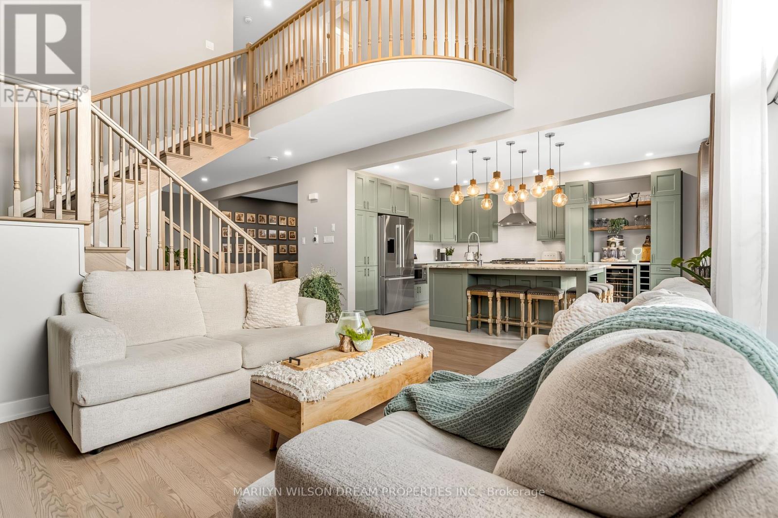 Photo 20 of 11 Angel Heights, Ottawa ON