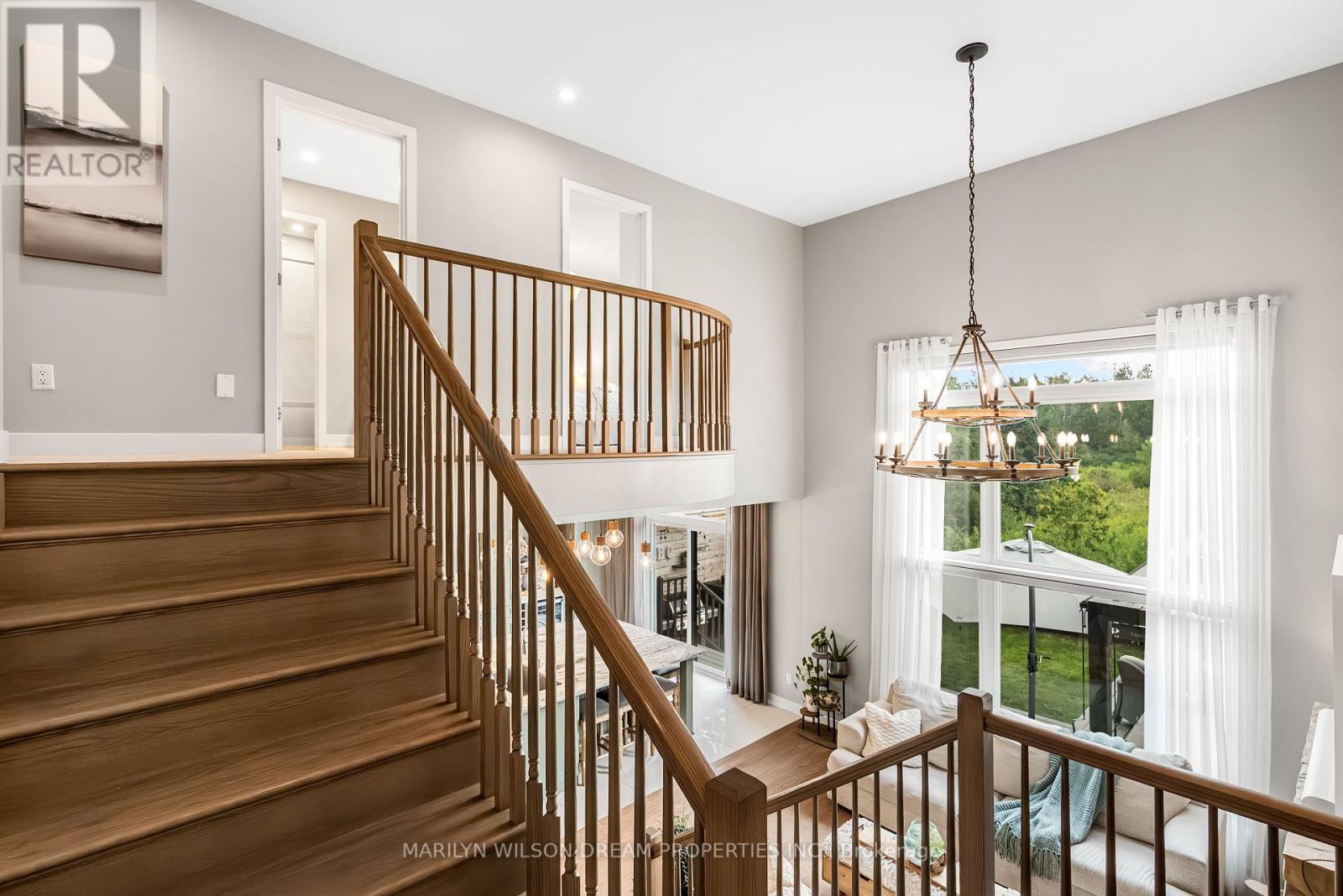 Photo 24 of 11 Angel Heights, Ottawa ON