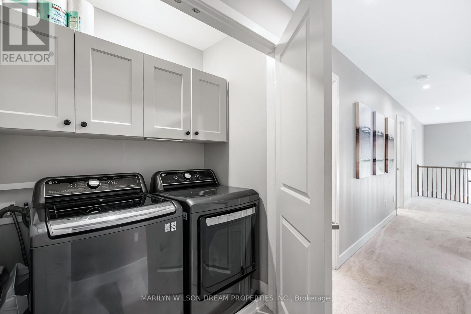 Photo 37 of 11 Angel Heights, Ottawa ON